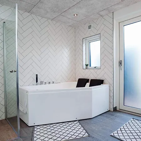 Casa vacanze 10 Person In Asn S